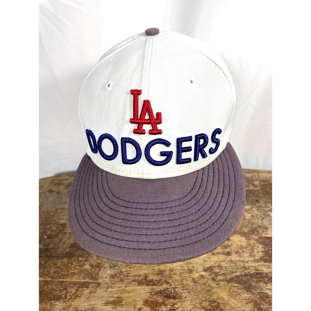 LA Dodgers New Era 59FIFTY Fitted Hat 7 1/4 White Purple Brim